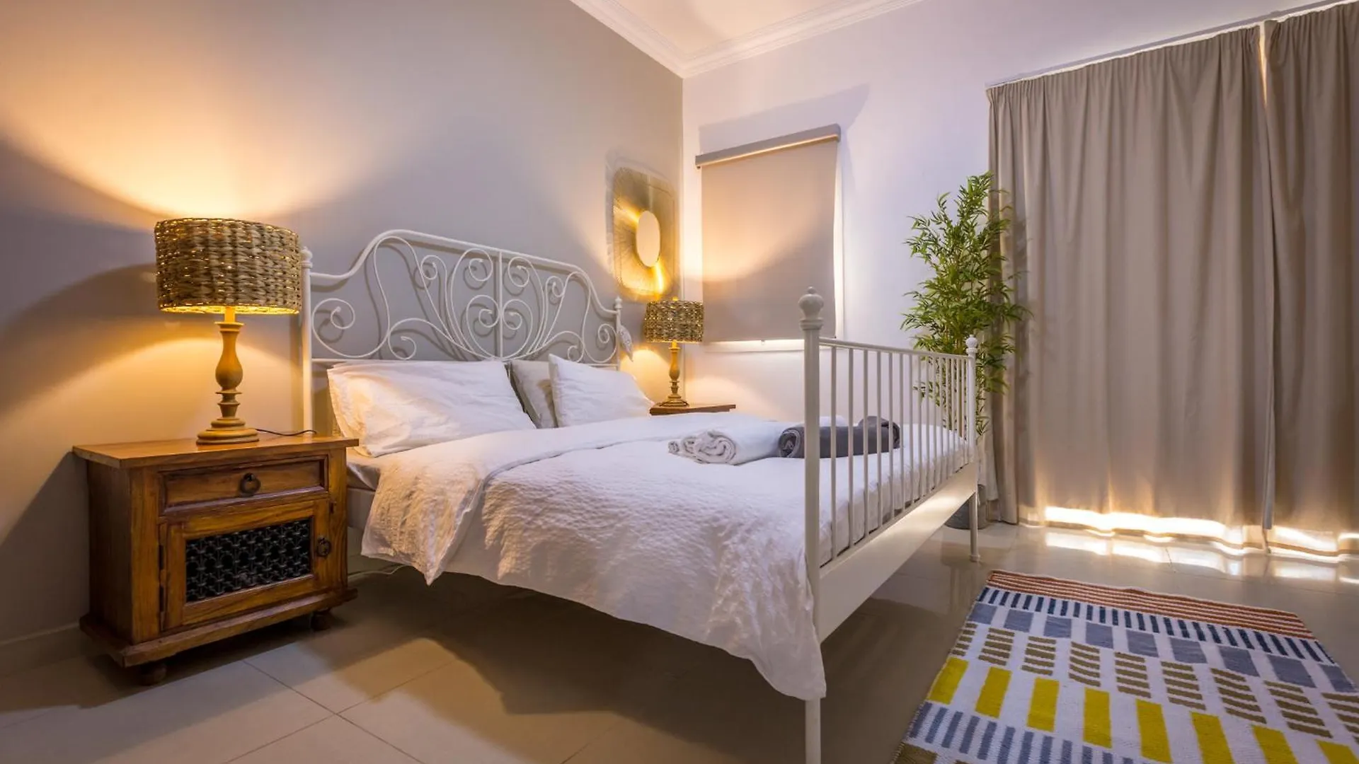 Vakantiehuis Relaxing Villa Escape - Garden & Pool Near Beach Ras al-Khaimah