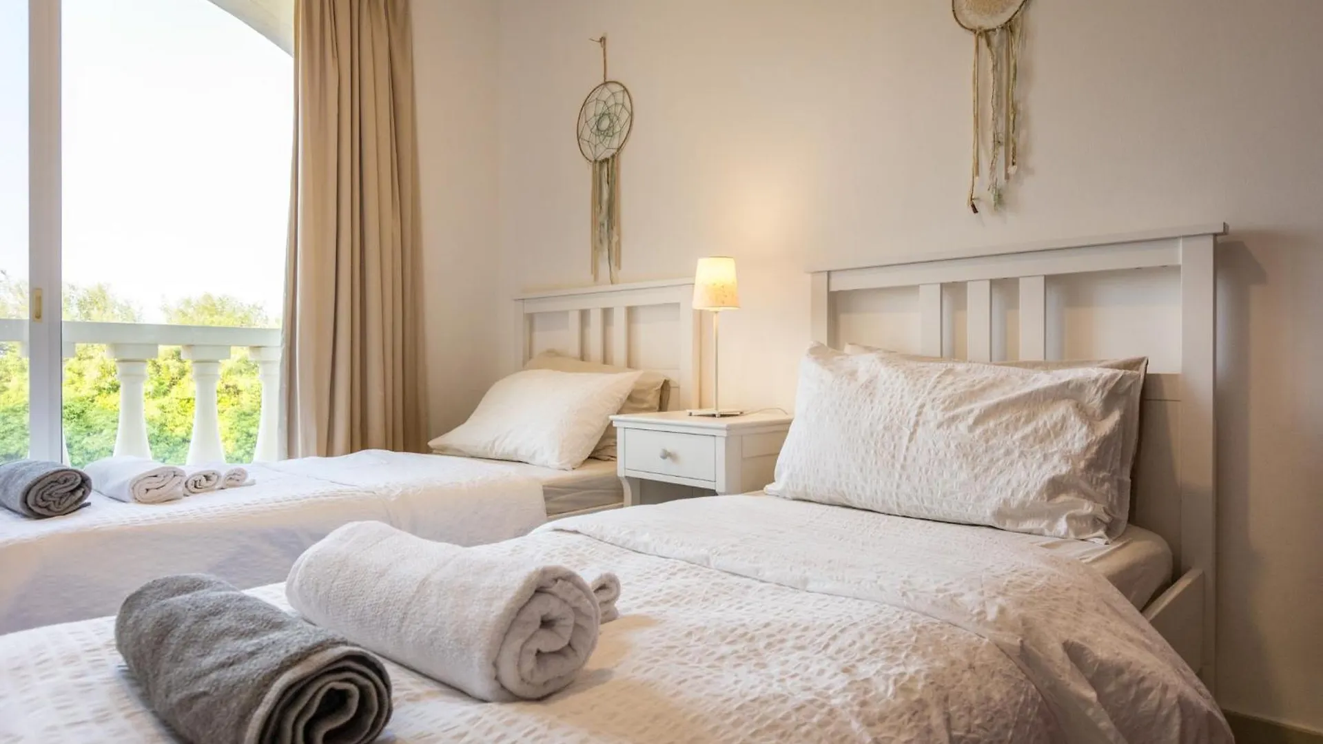 Relaxing Villa Escape - Garden & Pool Near Beach Ras al-Khaimah