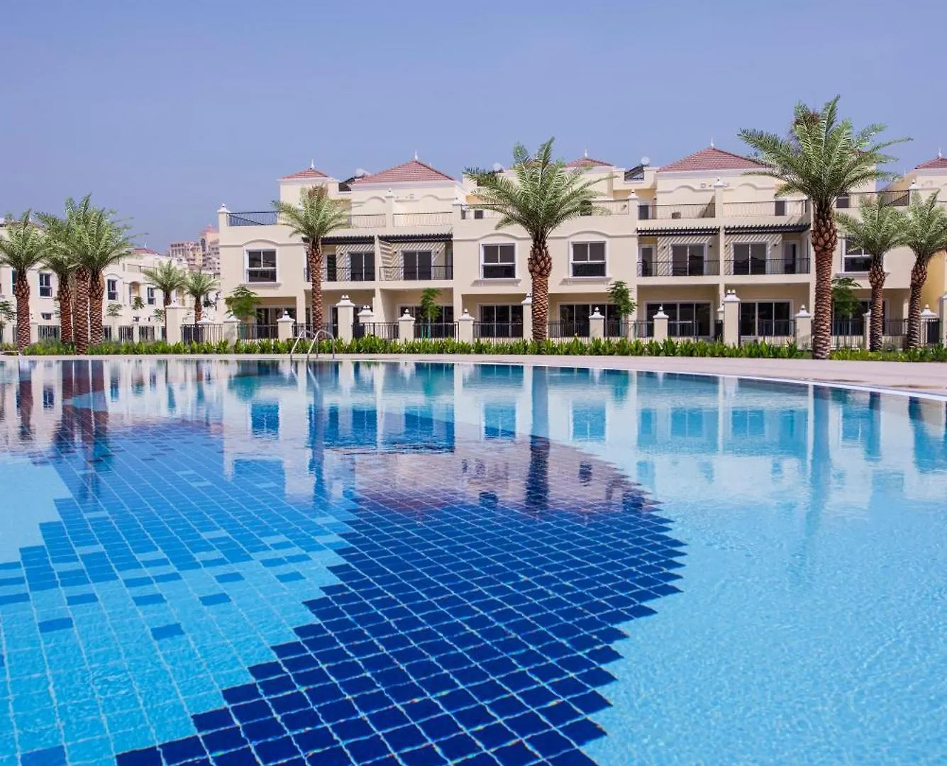 Relaxing Villa Escape - Garden & Pool Near Beach Ras al-Khaimah Vakantiehuis